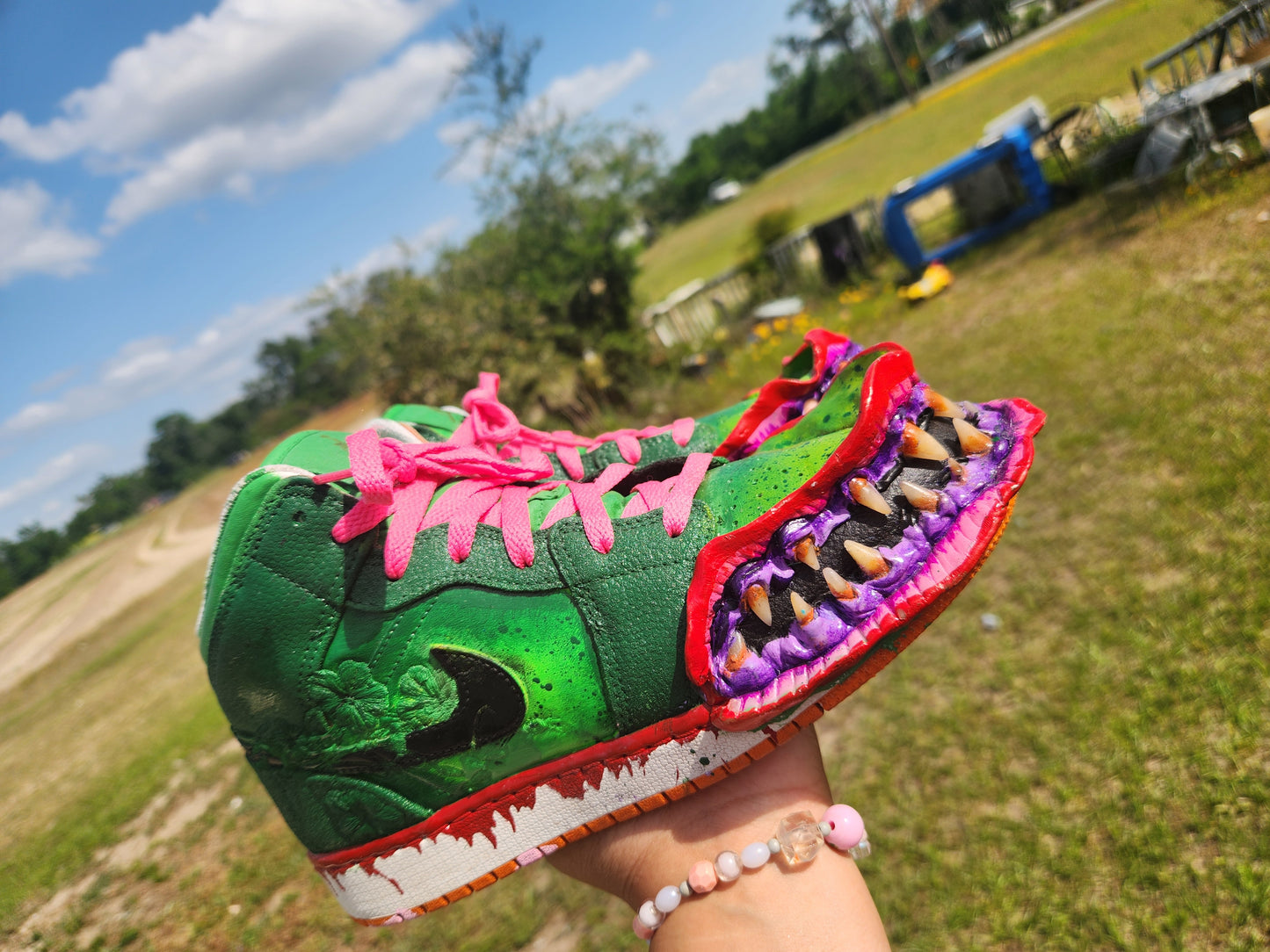 Plant eater Nike